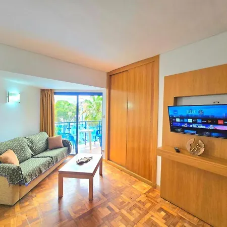 Pepitas With Sea And Pool Views Steps From Puerta Marina And The Beaches By Namaste Elite Appartamento Benalmádena